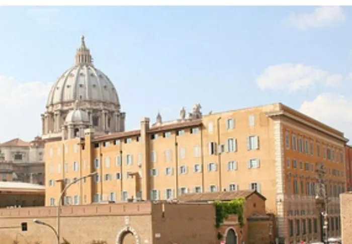 Beautiful Steps Away From Vatican * Roma
